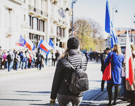 Europos Parlamentas ragina tęsti paramą Baltarusijos demokratinėms jėgoms