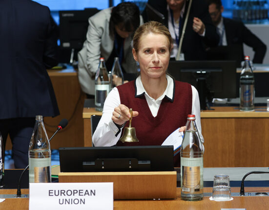 Vyriausioji įgaliotinė Kaja Kallas Graikijoje: Europa turi būti pasirengusi ginti save