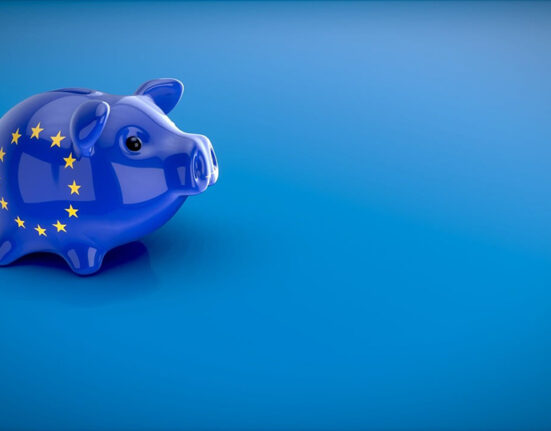ECB: infliacija suvaldyta, bet Europai būtinas ekonominis dinamiškumas ir reformos