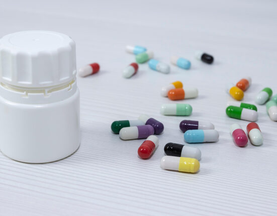 ECDC perspėja dėl antibiotikų vartojimo lytiniu keliu plintančių infekcijų prevencijai
