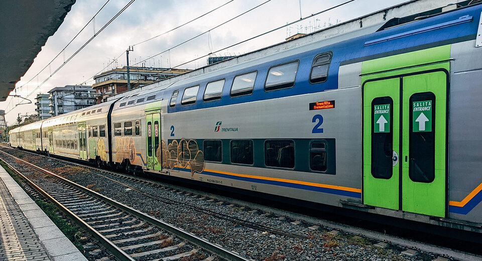 EEA: geležinkeliai gali smarkiai sumažinti transporto taršą Europoje, tačiau kelių transportas vis dar dominuoja