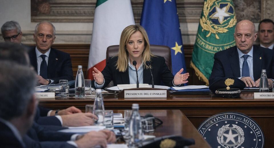 Italijos vyriausybė patvirtino naują griežtesnį migracijos paketą