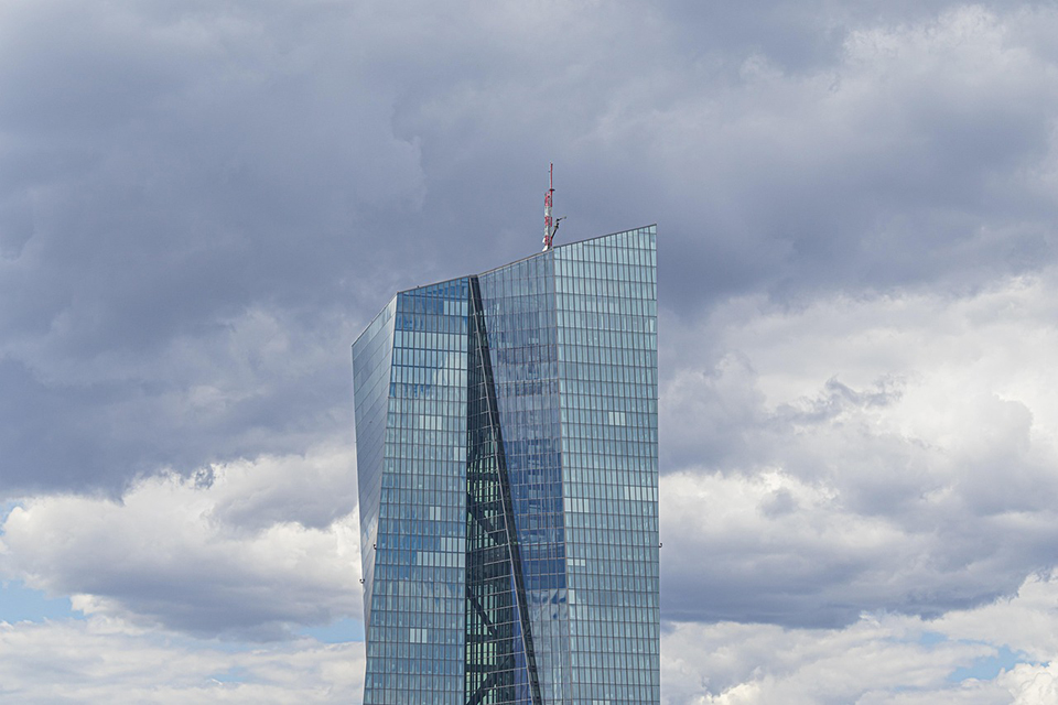 ECB valdybos narys Frankas Eldersonas: bankų priežiūroje išlieka dėmesys klimato rizikai ir finansiniam stabilumui