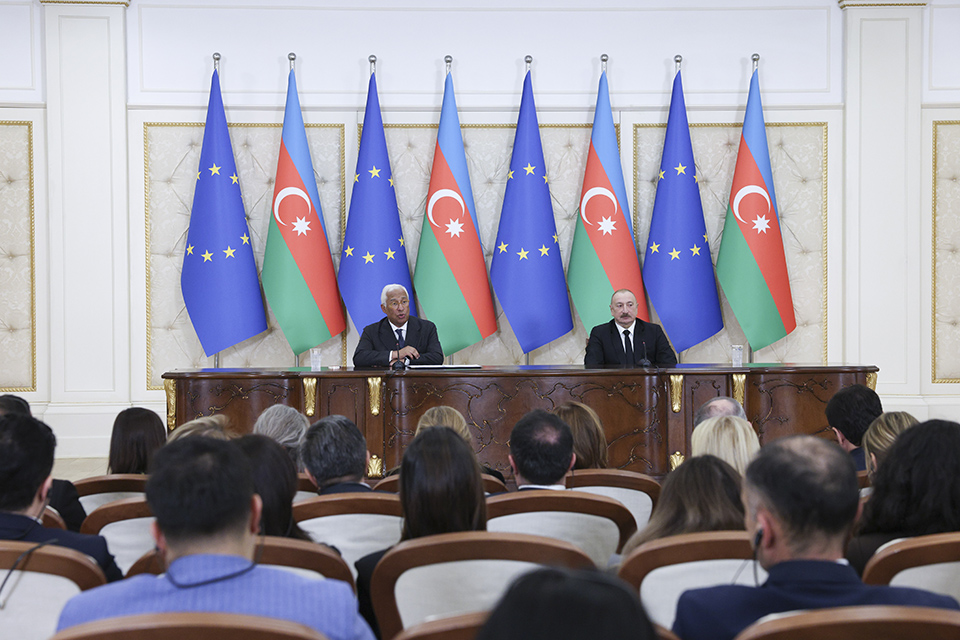 Europos Vadovų Tarybos pirmininkas António Costa susitiko su Azerbaidžano prezidentu Ilhamu Aliyevu