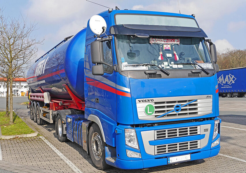 ES Taryba patvirtino lankstesnes CO2 taisykles sunkiasvorių transporto priemonių gamintojams
