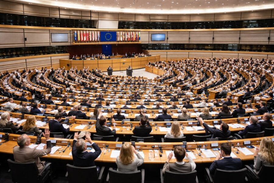 Europos Parlamentas pritarė ES–JAV prekybos susitarimui su papildomomis sąlygomis