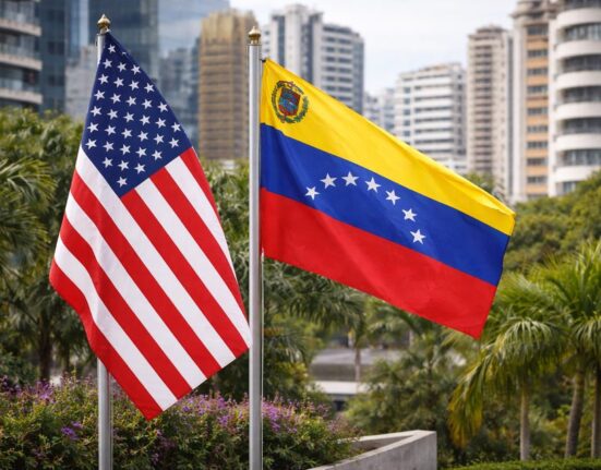 JAV ir Venesuela susitarė atnaujinti diplomatinius santykius po Nicolás Maduro sulaikymo