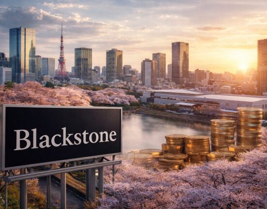 „Blackstone“ planuoja investuoti 15 mlrd. dolerių Japonijoje per trejus metus