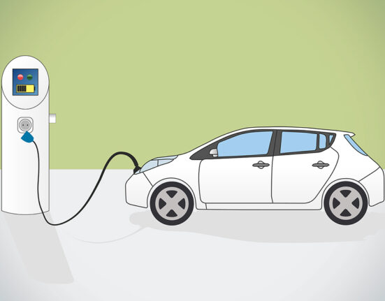 ES projektas kuria pažangesnes baterijas elektromobiliams ir orlaiviams