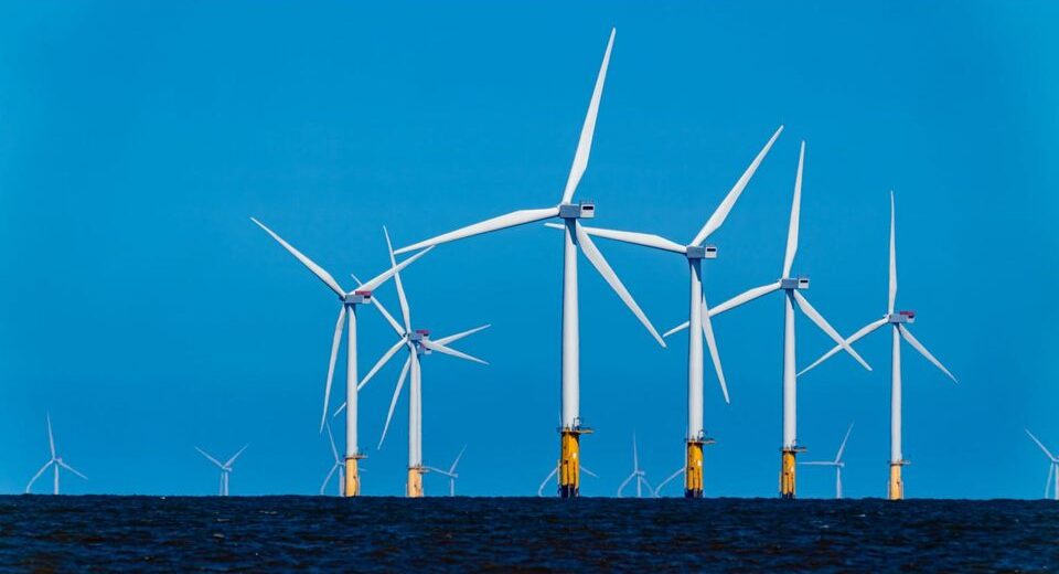Atsinaujinanti energija stiprina saugumą – Jungtinė Karalystė siekia apsisaugoti nuo grėsmių