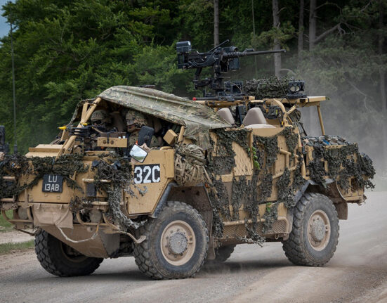 Buvęs NATO vadovas perspėja: Jungtinės Karalystės saugumas atsidūrė pavojuje