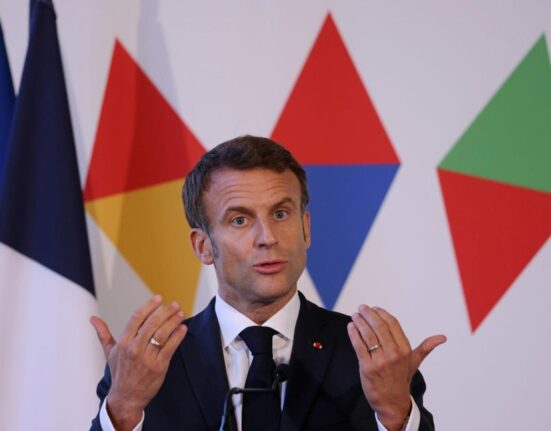 E. Macronas: JAV, Kinija ir Rusija vis dažniau veikia prieš Europos interesus