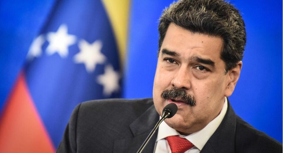 JAV leis Venesuelos valdžiai apmokėti Nicolás Maduro advokatus