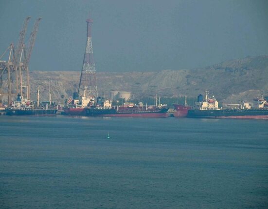 Jungtiniai Arabų Emyratai pasitraukia iš OPEC po beveik 60 metų narystės