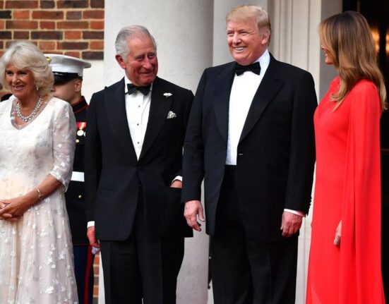 Karaliaus Charleso vizitas JAV – diplomatija tarp įtampos, saugumo baimių ir Trumpo nenuspėjamumo