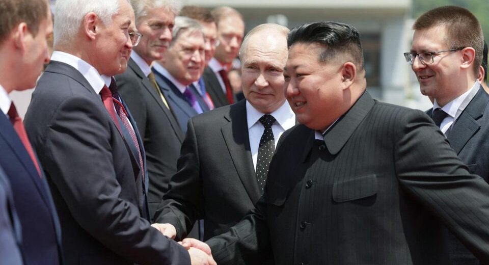 Šiaurės Korėja dar labiau stiprina paramą Rusijai – Kim Jong Unas kalba apie „šventą karą“ Ukrainoje
