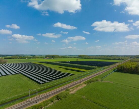 ES perspėja: kiniška saulės energetikos įranga gali tapti saugumo grėsme