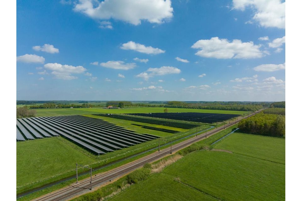 ES perspėja: kiniška saulės energetikos įranga gali tapti saugumo grėsme