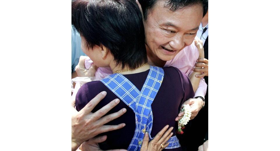 Tailando ekspremjeras Thaksinas Shinawatra paleistas iš kalėjimo