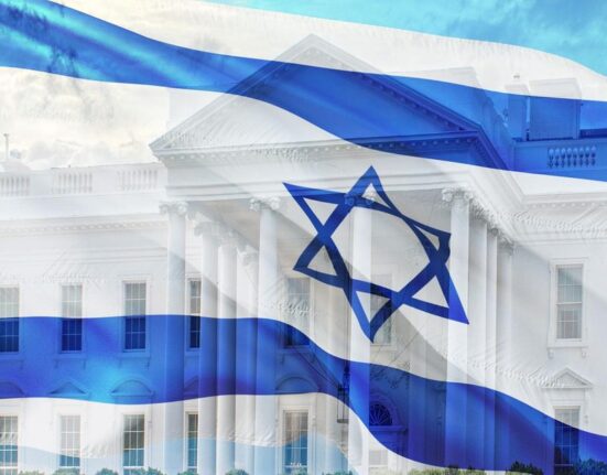 Tarp Netanyahu ir Trumpo ryškėja įtampa: Izraelio premjeras mėgina raminti visuomenę