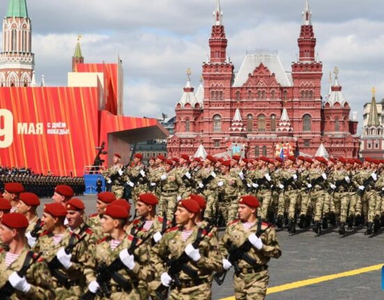 Trumpas paskelbė trijų dienų paliaubas tarp Rusijos ir Ukrainos