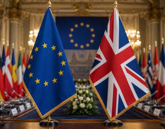 Europos ministrų signalas Londonui: Jungtinė Karalystė negaus jokio išskirtinio statuso santykiuose su ES
