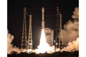 Istorinis startas: zondas „Smile“ ištirs nematomą Žemės skydą nuo saulės vėjo