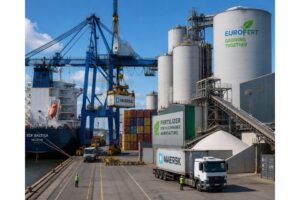 Europos atsakas į žemės ūkio krizę: EK pristatė veiksmų planą, o ES Taryba metams panaikino muitus trąšoms