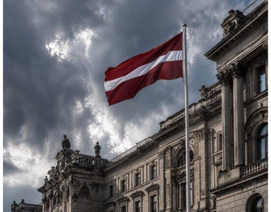 Politinė krizė Latvijoje: premjerė Evika Siliņa atsistatydino po dronų incidentų