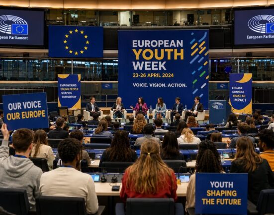 Europos jaunimo savaitė atskleidė atotrūkį tarp jaunimo balso ir realios įtakos