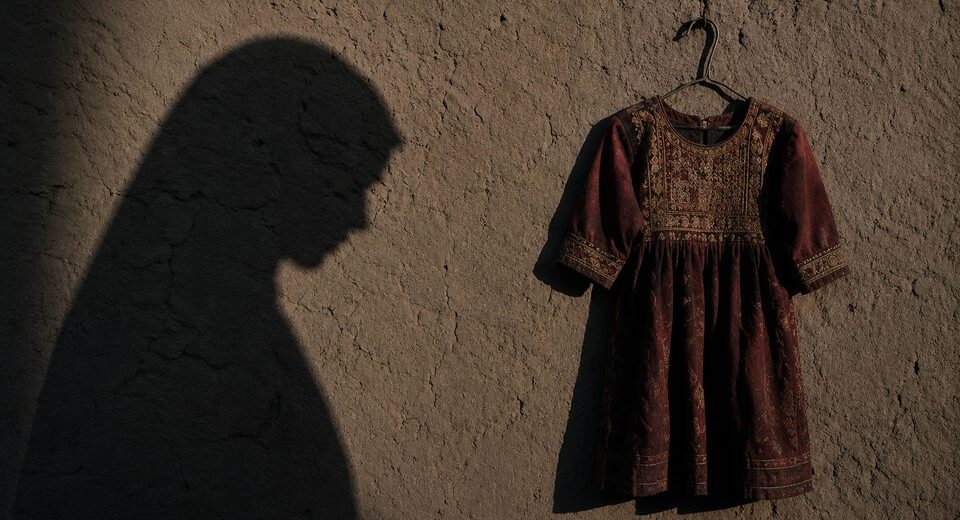 Žiauri realybė Afganistane: Talibanas priverstinai ištekina dešimtmetes mergaites