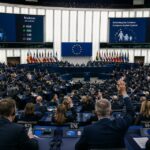 ES įstatymų leidėjai pritarė griežtesnei migrantų politikai: steigiami deportacijos centrai už Bendrijos ribų