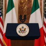 Diplomatinis susidūrimas: Giorgia Meloni griežtai atmetė Donaldo Trumpo žodžius apie „maldavimą“ nusifotografuoti
