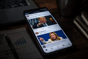Eskaluojamas lyderių karas: Giorgia Meloni ir Donaldas Trumpas apsikeitė kandžiomis pastabomis socialiniuose tinkluose