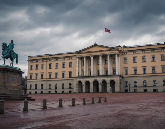 Skandalas Norvegijoje: karūnos princesės sūnaus teismo nuosprendis įžiebė diskusijas dėl monarchijos ateities