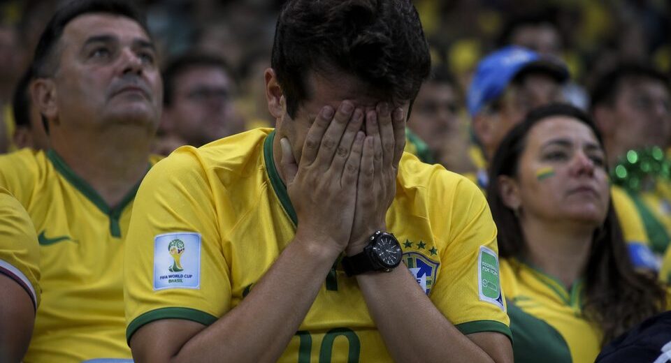 Pasaulio futbolo čempionato sensacijos: Haalandas eliminavo Braziliją, o Trumpo skambutis sukėlė FIFA skandalą