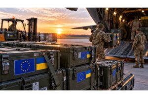 ES mobilizuoja 4,9 mlrd. eurų paramai Ukrainai: lėšos skirtos karinei pagalbai ir karių mokymams