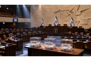 Izraelio rinkimų aklavietė po 100 proc. balsų: B. Netanyahu puolimas prieš arabų partijas ir vienybės dilema